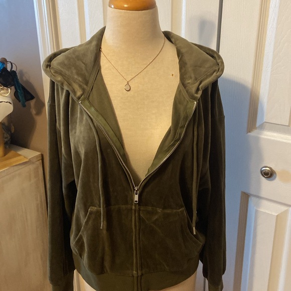 NWT Green Velour hooded sweatshirt size s - Picture 5 of 7